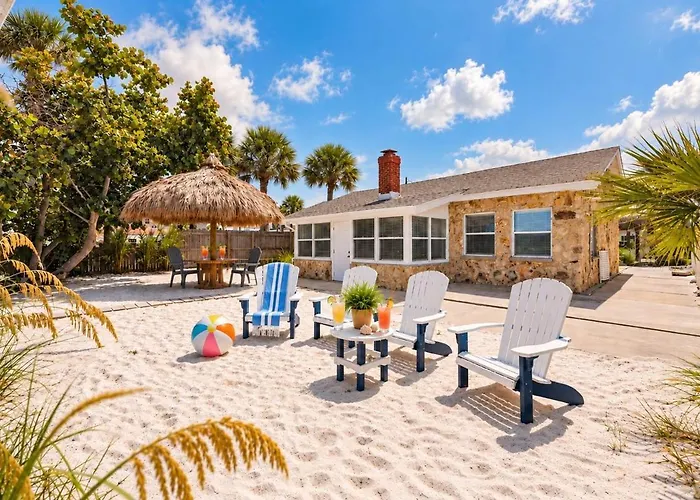 Two Gulf-front With Access And Tiki Holiday home *