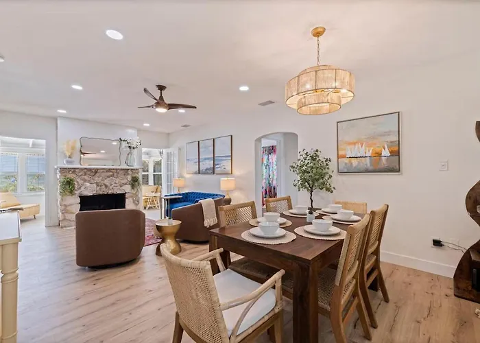 Two Gulf-front With Access And Tiki Holiday home Clearwater Beach