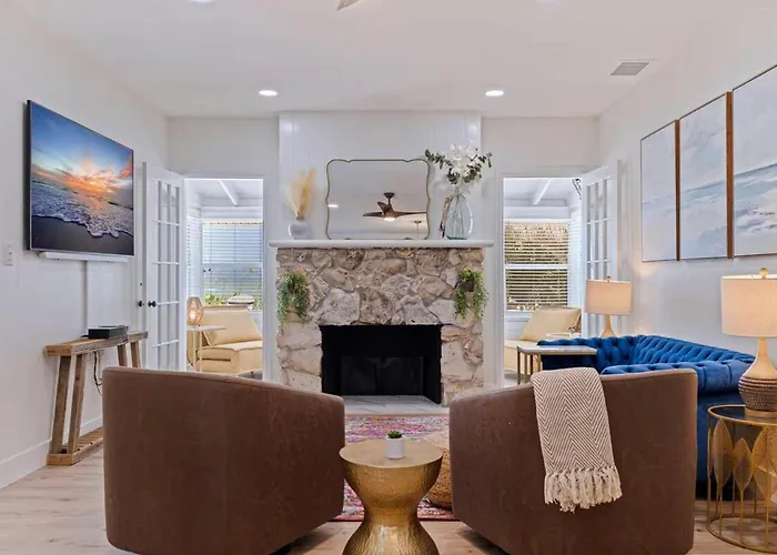 Two Gulf-front With Access And Tiki *