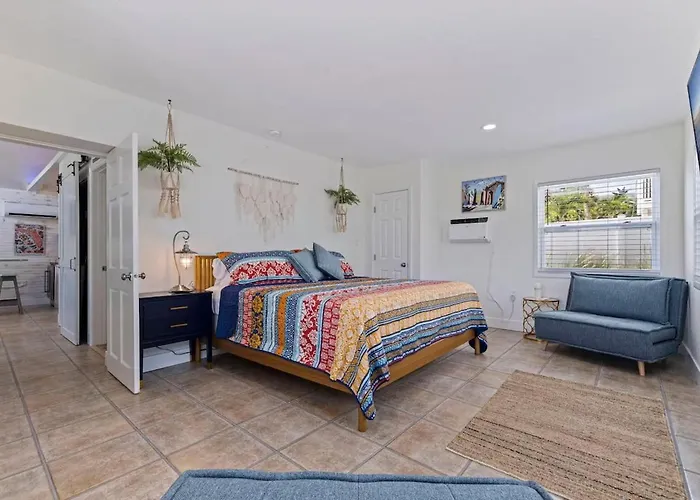 Two Gulf-front With Access And Tiki * Clearwater Beach