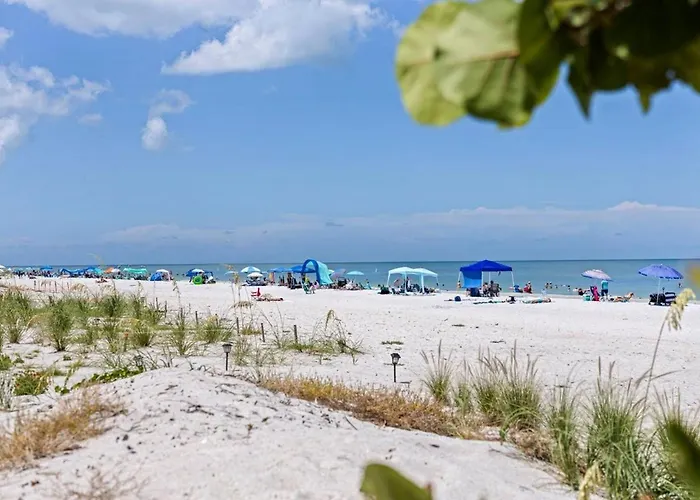 Holiday home Two Gulf-front With Access And Tiki *