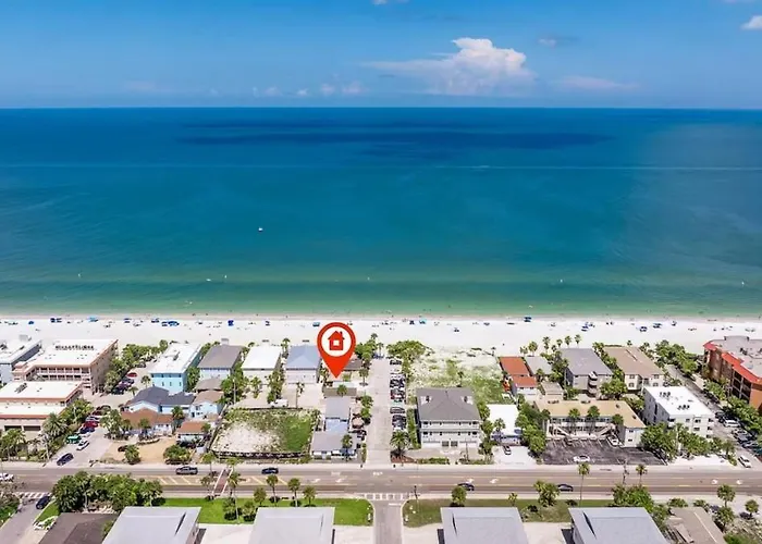 Two Gulf-front With Access And Tiki Holiday home Clearwater Beach