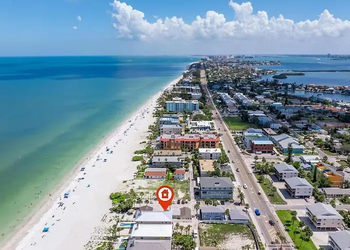 Holiday home Two Gulf-front With Access And Tiki Clearwater Beach